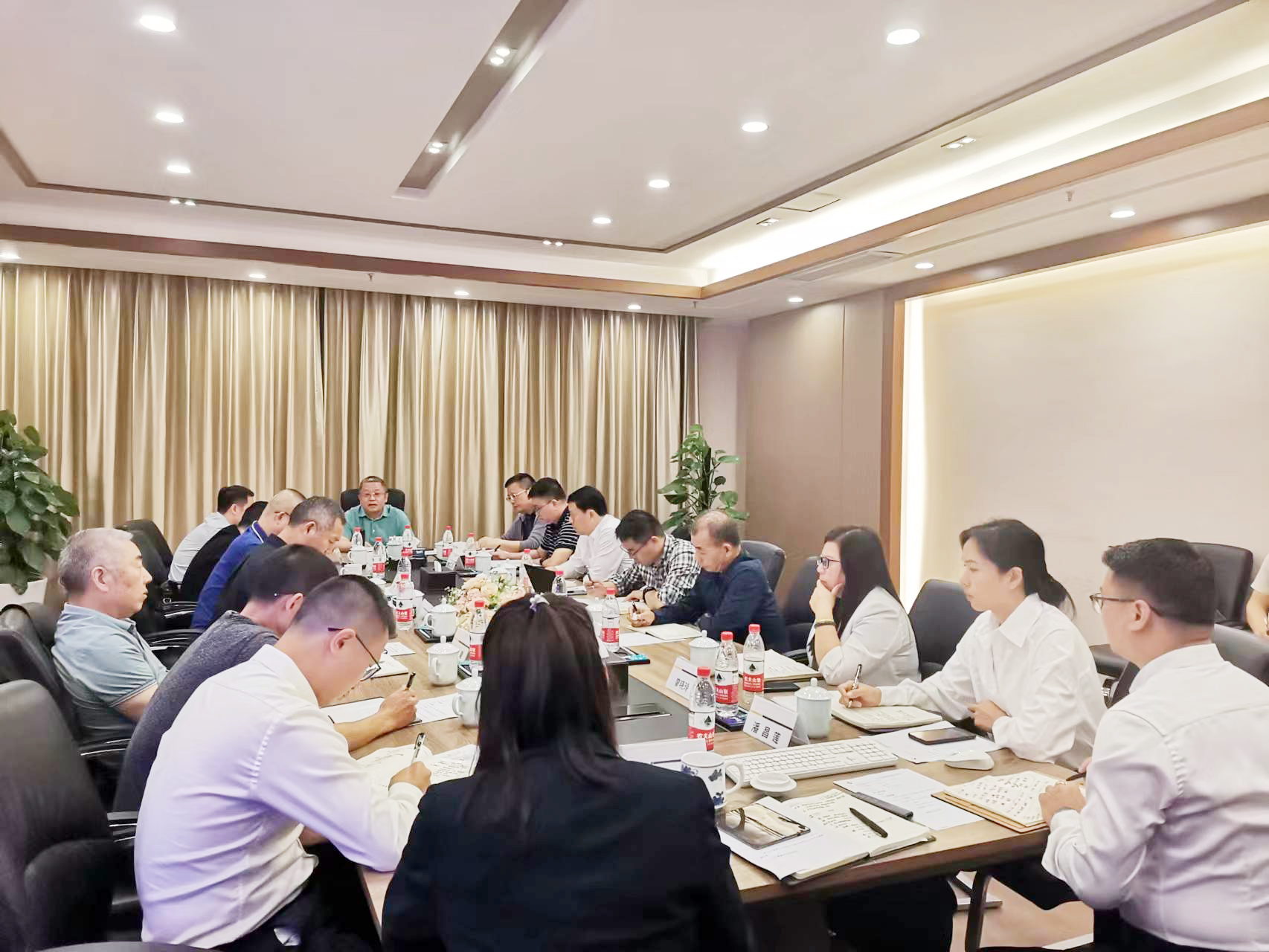 1697677206.jpg 3.jpg